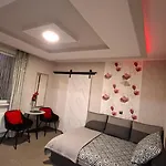 Hortensja 309 Aparthotel 3*